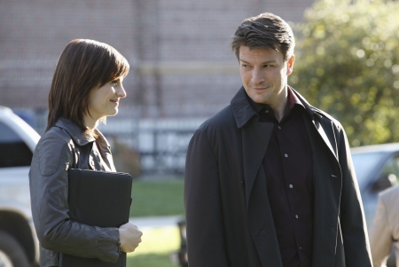 Palavras chave: CASTLE;WRAPPED UP IN DEATH;2.19;2X19;S02E19;KATE BECKETT;RICHARD CASTLE