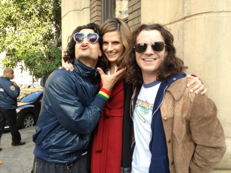 [url=https://twitter.com/stevenschub/status/264219417095839744]@stevenschub[/url] @Stana_Katic Detetive Beckett prende dois cretinos!
Palavras chave: Steven Schub;CBGB;2012;Twitter