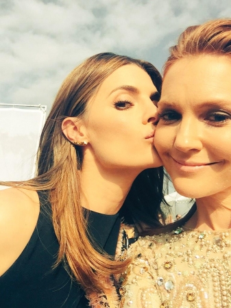 [url=https://twitter.com/darbysofficial/status/569313844855750656]@darbysofficial[/url]: 🌟👭✨ #HoraDasGarotas #IndieSpiritAwards
