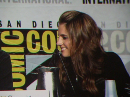 Palavras chave: ComicCon;Comic-Con;Comic Con;panel;Batman: Arkham City;Batman;Arkham City;game;video game;Talia al Ghul;2011;SDCC;San Diego